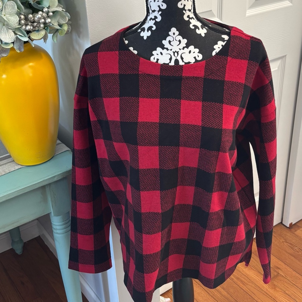 J Jill Buffalo Relaxed Plaid Thick Top  Women’s L Red /Black Pullover Flannel